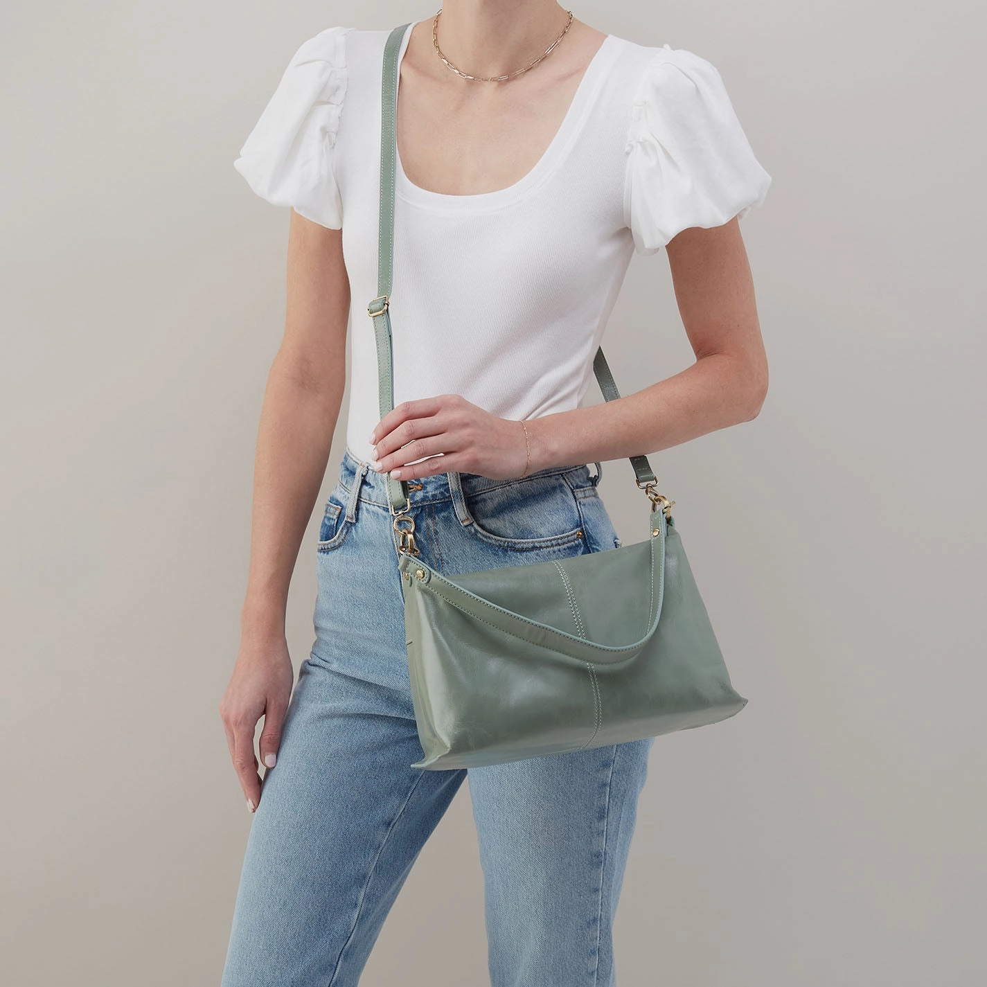 Avon Shoulder Bag In Polished Leather - Jade
