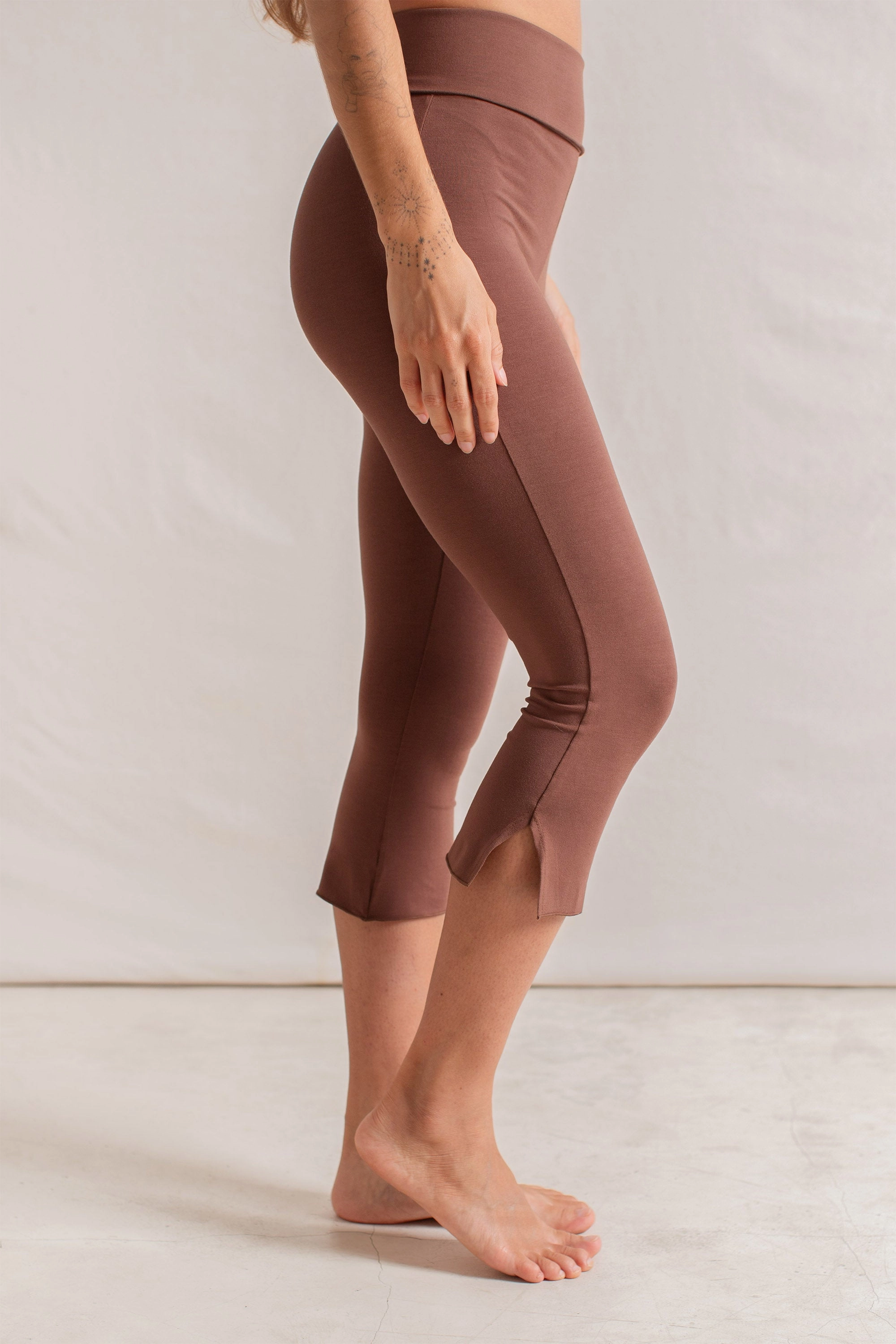 Bella Bamboo Capri Chocolate