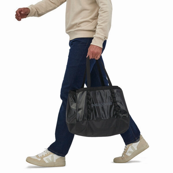 Black Hole Tote 25L