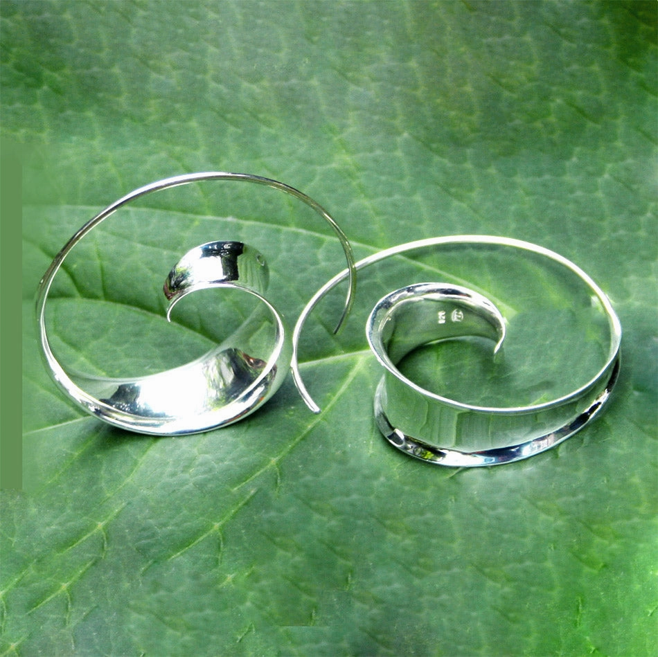 Bulan Earrings - Sterling Silver, Indonesia