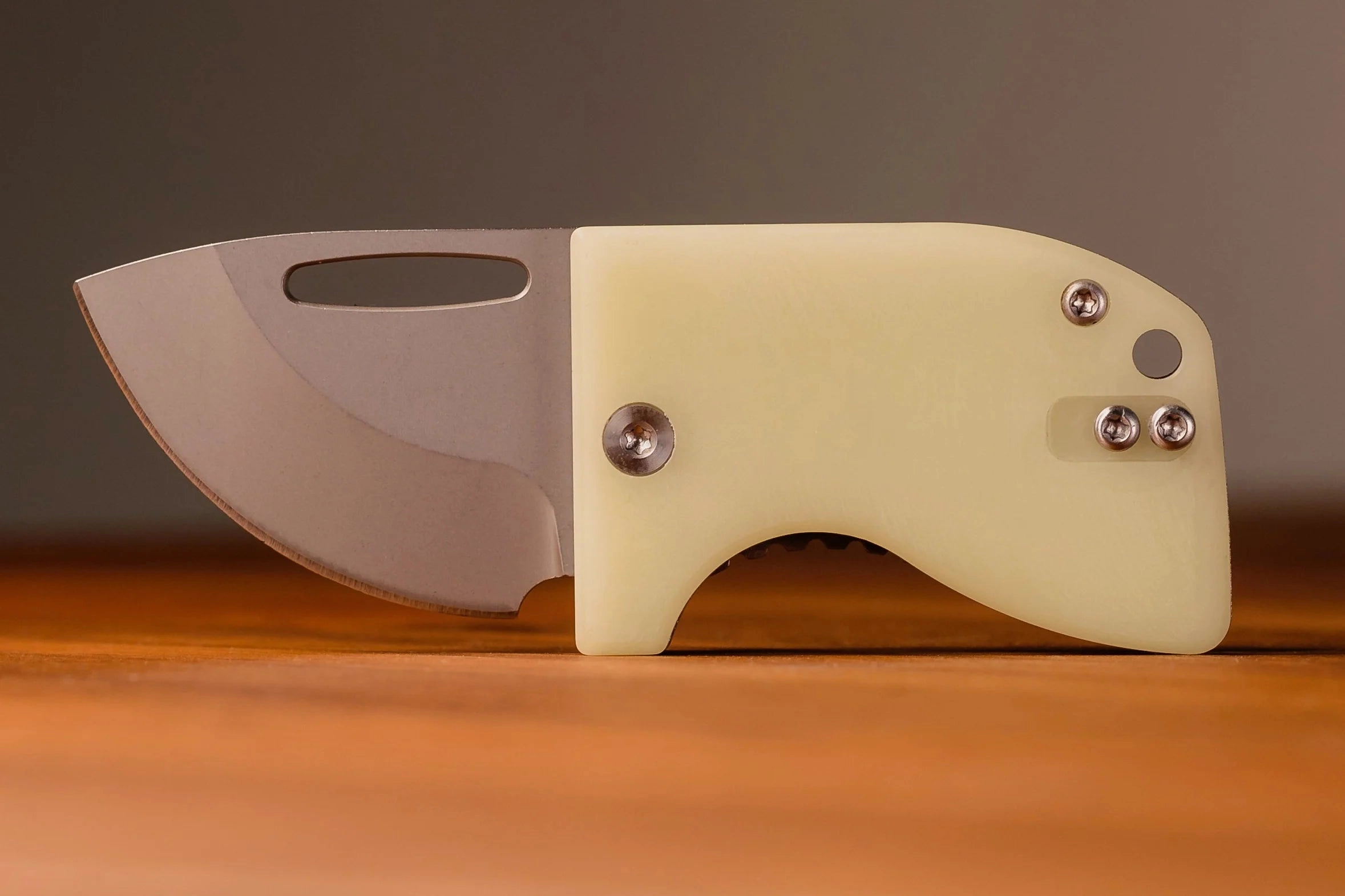 D2 Stub 2.0 Knife - Titanium Frame Lock by Maratac®