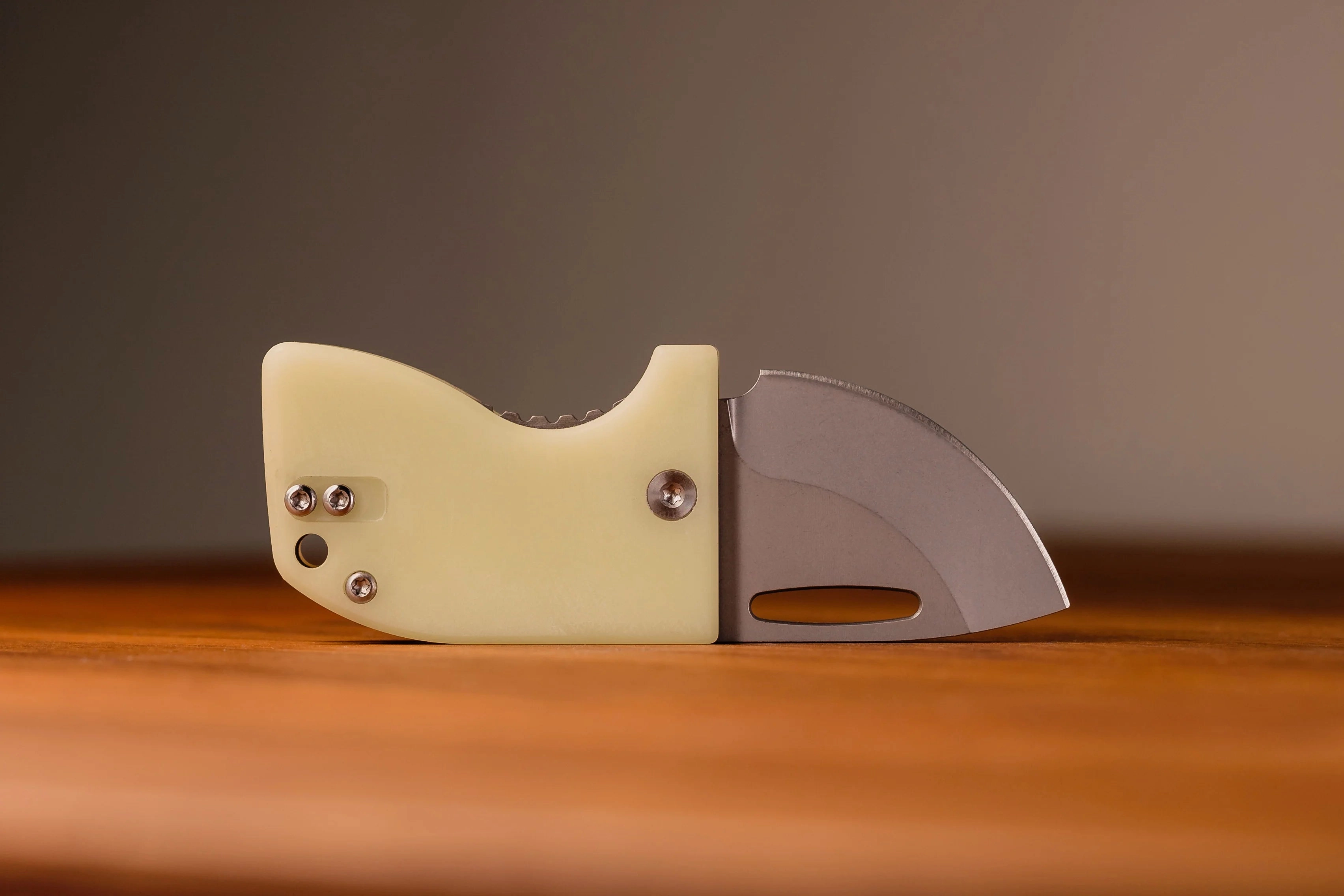 D2 Stub 2.0 Knife - Titanium Frame Lock by Maratac®