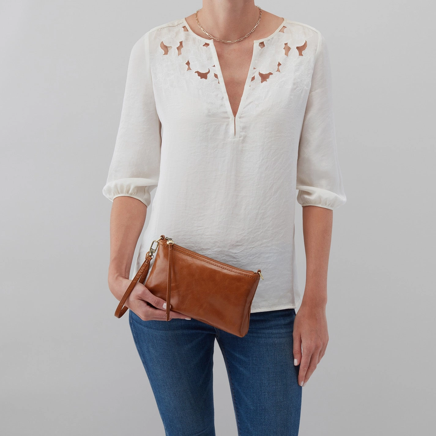 Darcy Crossbody In Polished Leather - Truffle