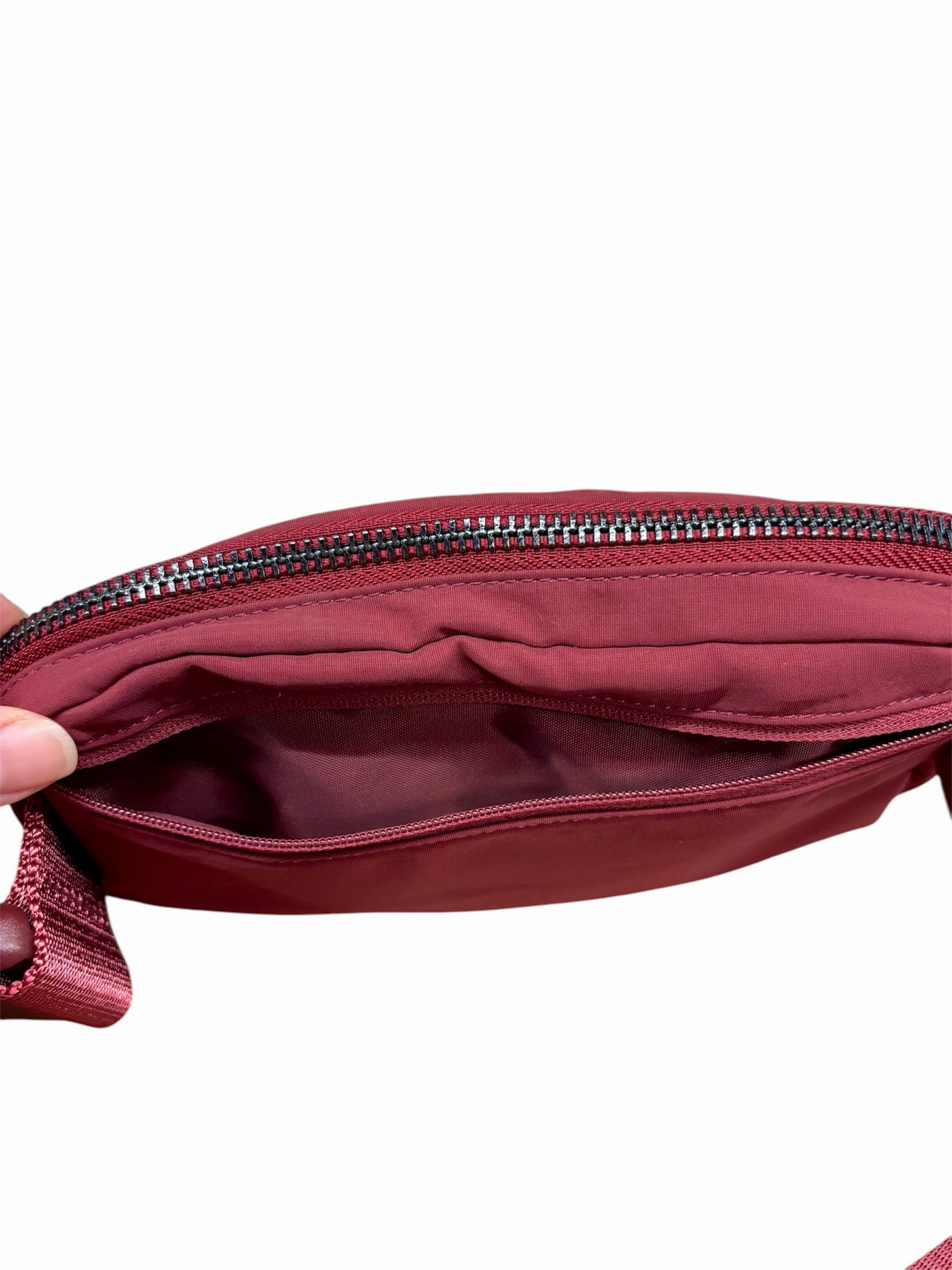 FlowBelt Bag - MAROON