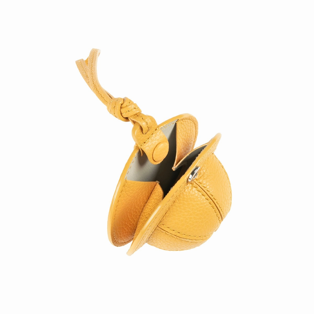 Samuel Ashley x Chibi Maruko Chan Leather Charm